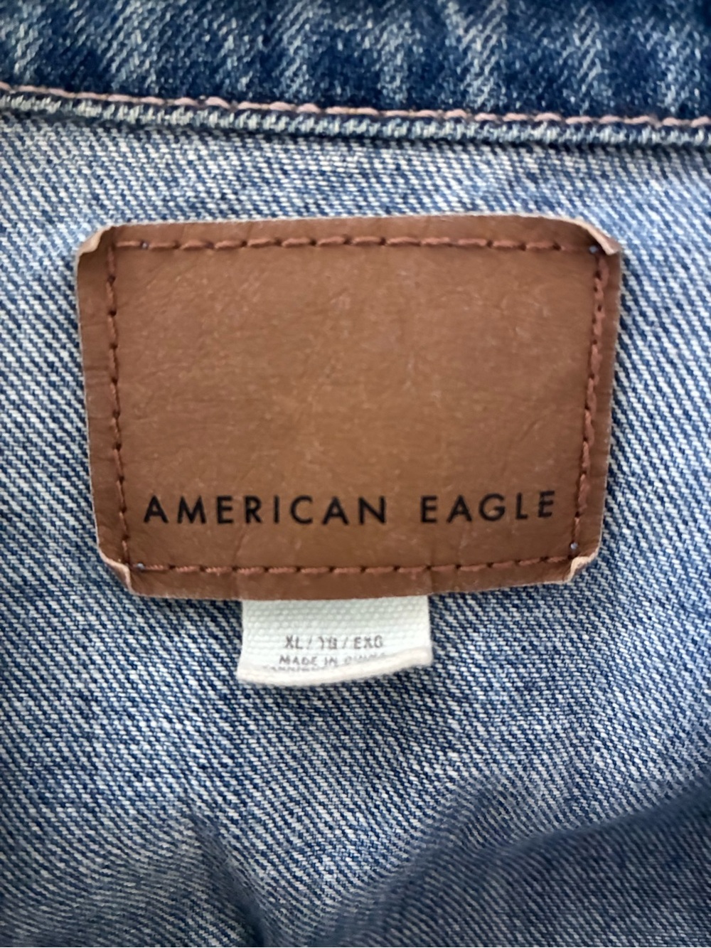 American Eagle XL Distressed Denim Peplum Jacket Raw Hem Ruffle Jean Jacket - Picture 3 of 3